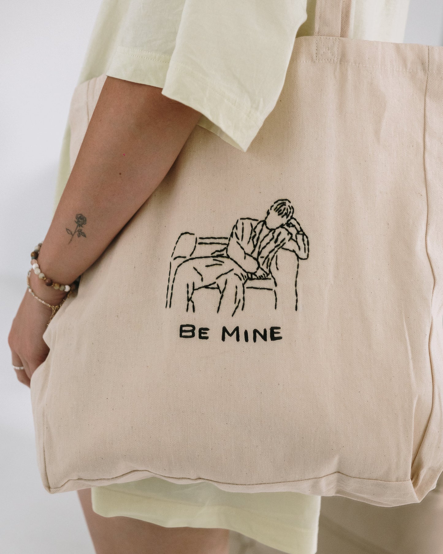 Torba Jimin 'Be Mine'