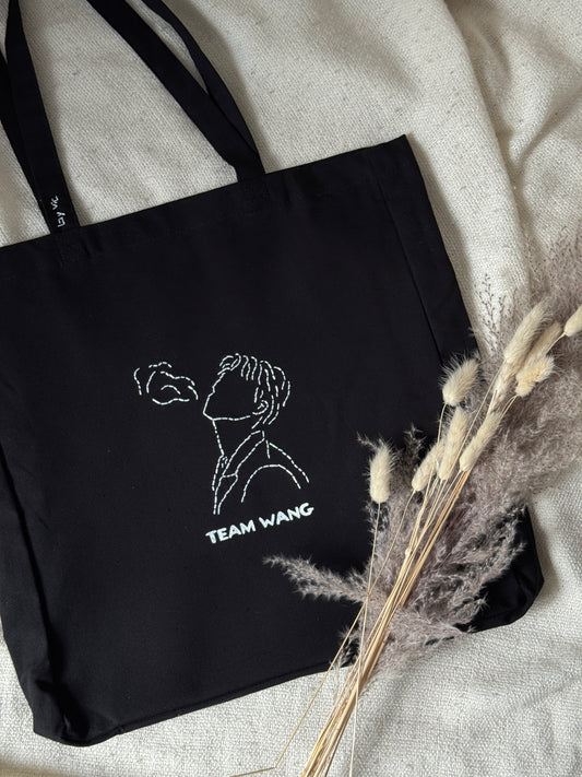 Torba Jackson Wang ‘Blow'